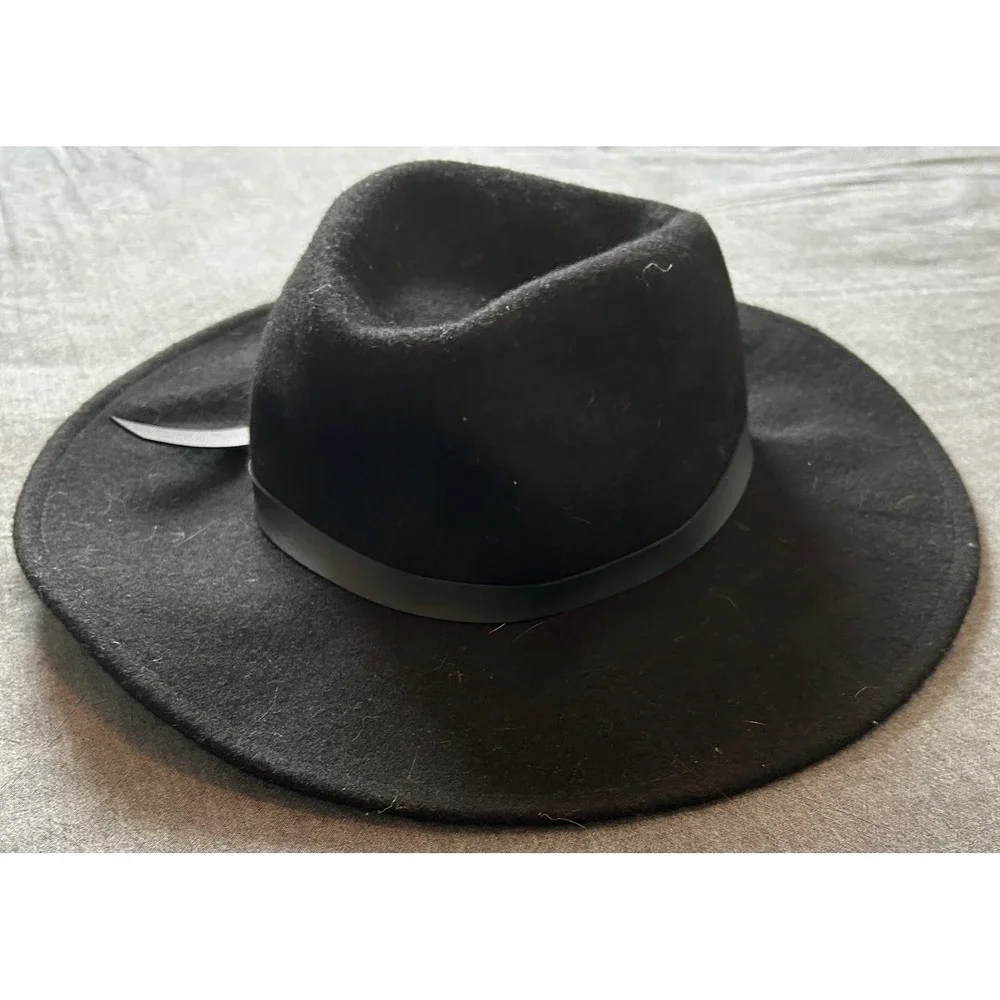 Universal Thread Black 100% Wool Wide Brim Fedora Hat with Faux Leather Band